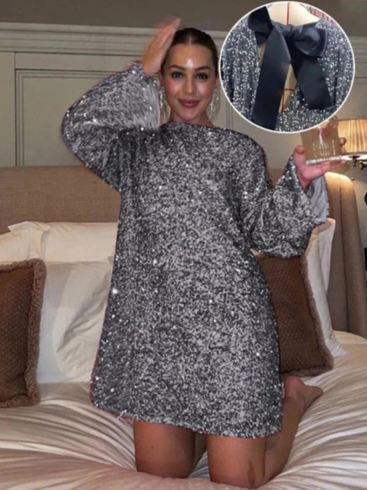 Anna – Stilvolles Langarmkleid mit Rundhalsausschnitt und Schleifendesign
