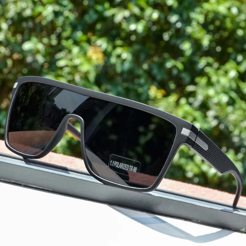 ShadeForm – Stilvolle Sonnenbrille mit quadratischem Rahmen und UV400-Schutz