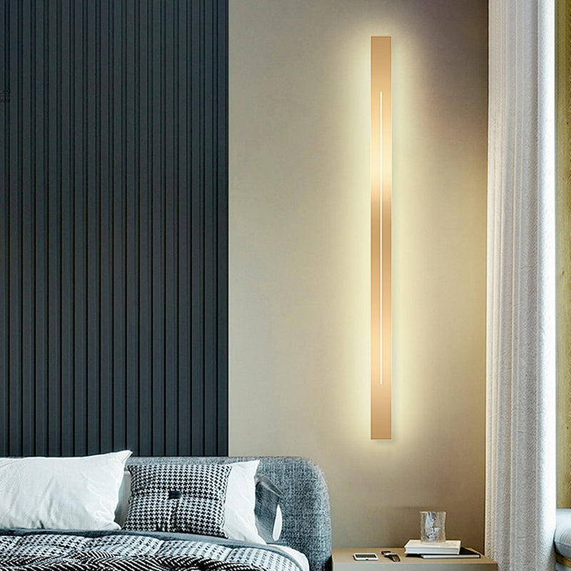 LumièreGold – Moderne LED-Wandleuchte mit minimalistischem Design für elegante Innenräume
