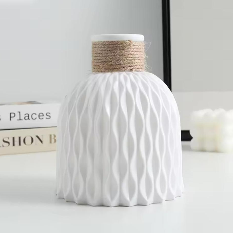 VaseAura – Langlebige Vase für frische Blumenarrangements und Heimdekoration