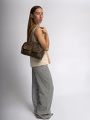 Silke – Luxuriöse leichte Umhängetasche mit Reißverschlusstasche