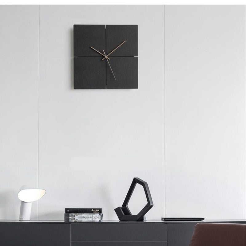 SilentSweep – Elegante Stiller Fegen Wanduhr für zeitlose Dekoration