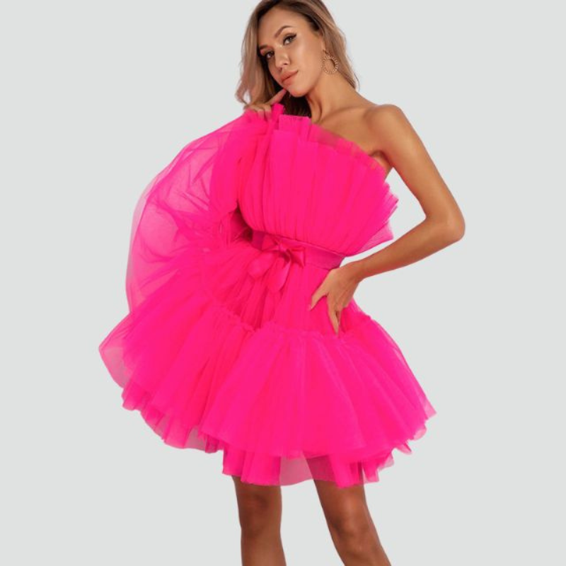 Emma – Stilvolles trägerloses ärmelloses Minikleid mit mehrlagigem ausgestelltem Rockdesign