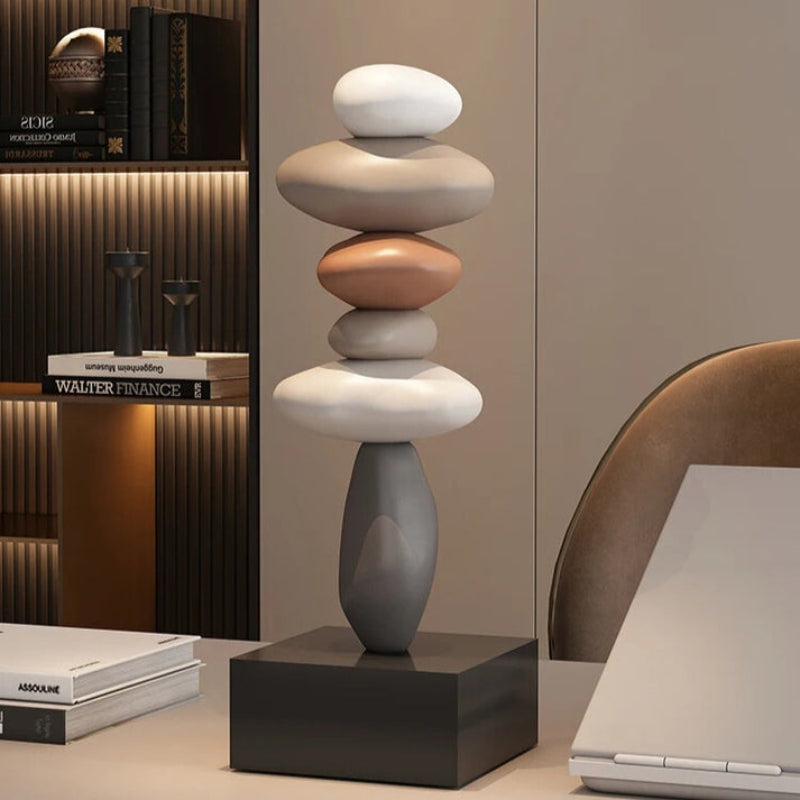StoneBalance – Moderne gestapelte Steinskulptur zur Wohnzimmerdekoration