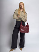 Anna – Umhängetasche mit großem Fassungsvermögen Knopfverschluss und offener Seitentasche