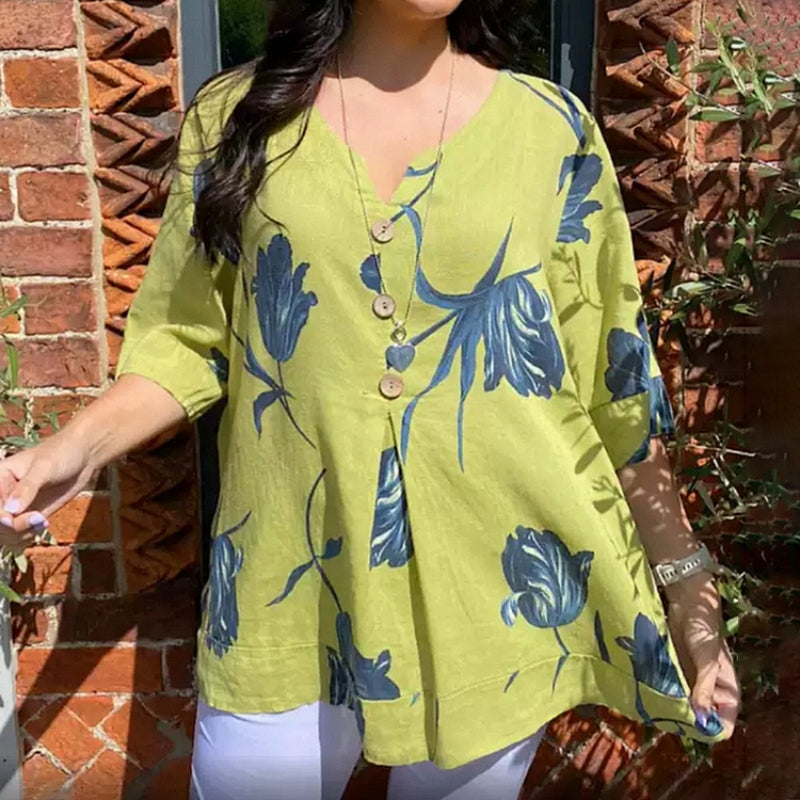 Hedda – Bluse mit V Ausschnitt und kurzen Ärmeln und Blumenmuster