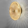 GlassGlow – Elegante Glaswandleuchte für zeitlose Wohnkultur