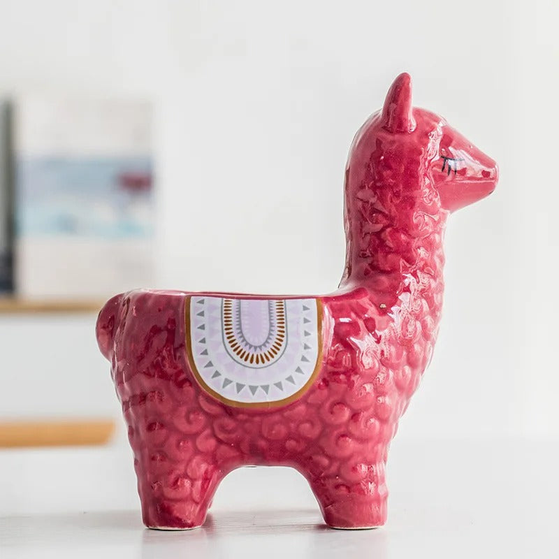 AlpacaGlow – Einzigartiger Alpaka Blumentopf für verspielte Raumdekoration