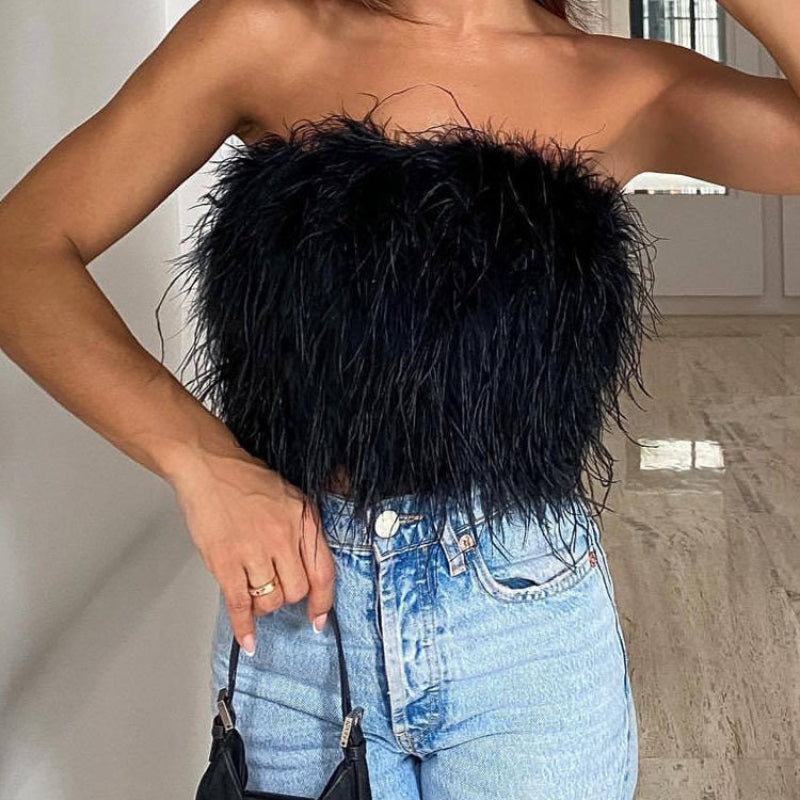 Clara – Stylisches Schulterfrei Top mit Federbesatz und trägerlosem Ausschnitt