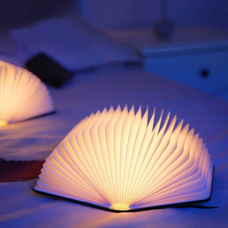 GlowFold – Faltbare LED Lampe in Buchform mit RGB Beleuchtung