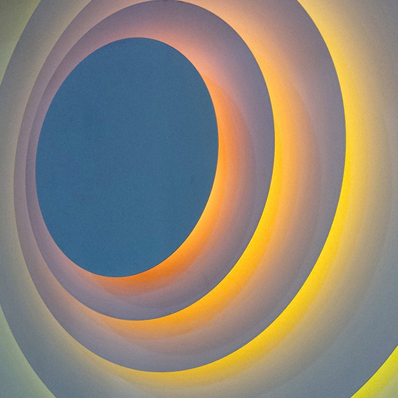 LiteForm – Elegante LED Wandleuchte mit geschwungenem Entwerfen für moderne Innenräume