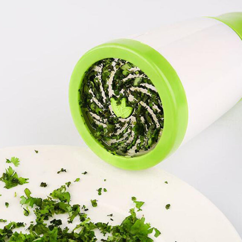 SpiceSpin – Scharfe Kräutermühle und Gemüseschneider für die Gewürzzubereitung