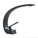 AquaSpout – Moderner wandmontierter Badezimmerhahn mit optimierter Hebelsteuerung