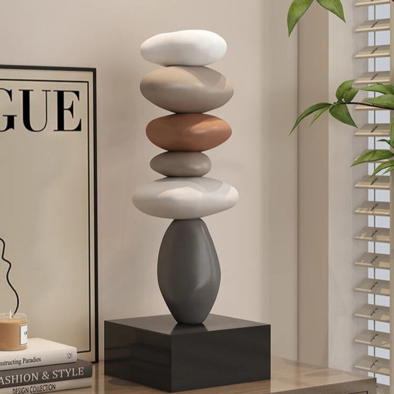 StoneBalance – Moderne gestapelte Steinskulptur zur Wohnzimmerdekoration
