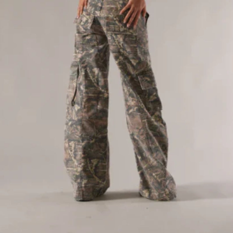 Melina – Locker geschnittene Cargohose mit mehreren Taschen und verstellbarer Taille