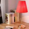 AstralBeam – Einzigartige Tischlampe mit Empire-Schirm und Zugkette