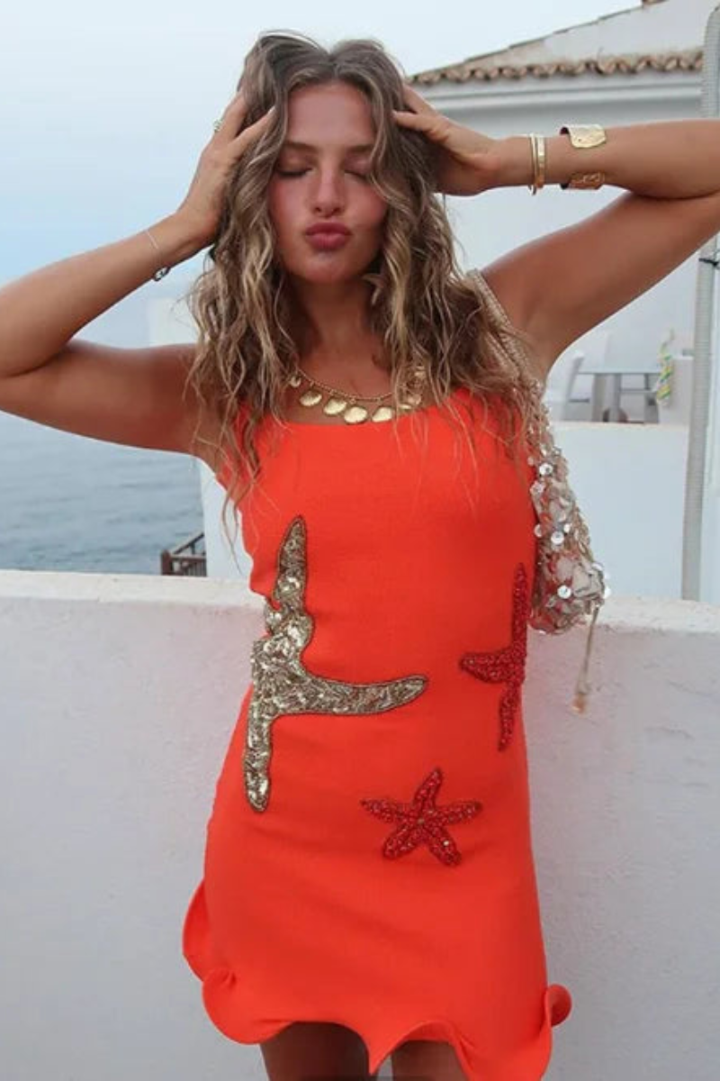 Selina – Lässiges ärmelloses Minikleid mit breiten Trägern und Sternpailletten