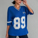 Antonia – Übergröße Sportshirt mit V Ausschnitt