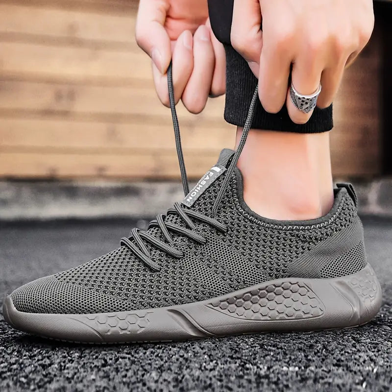Anton - Leichte Schuhe mit rutschfester Sohle für unübertroffenen Komfort
