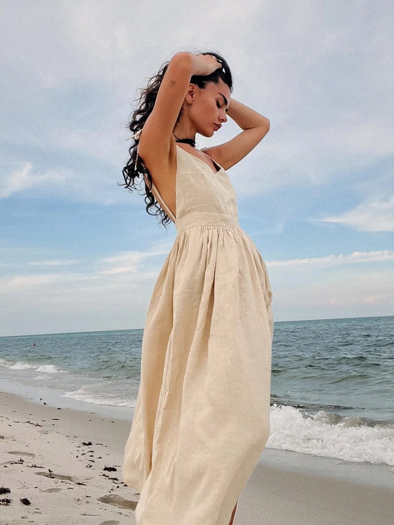Elvire - Modisches ärmelloses Midikleid mit Spaghetti Trägern und Taschen