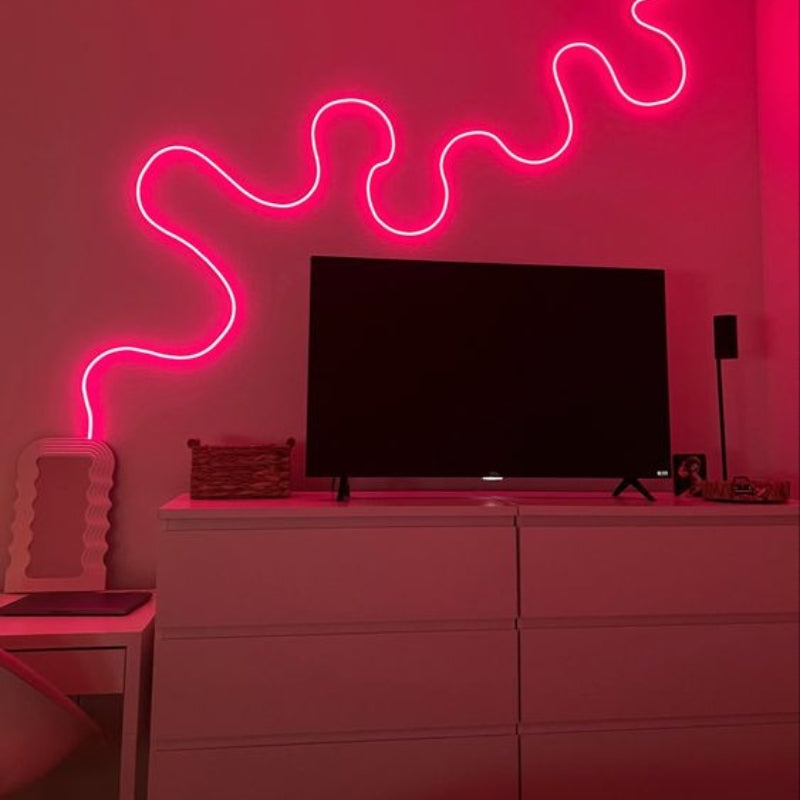 BrightAura – WLAN gesteuerte LED Lichtstreifen für Wohndekor und Ambientebeleuchtung