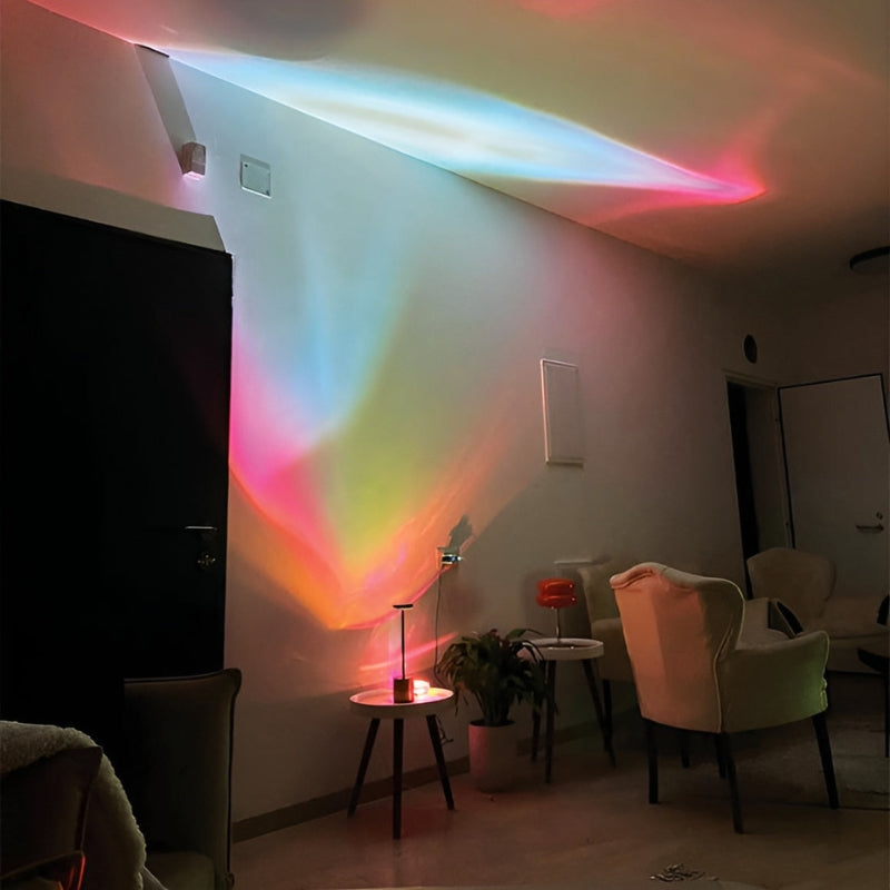 GlowLuxe – Magische Lichtshow Tischlampe mit faszinierendem Entwerfen