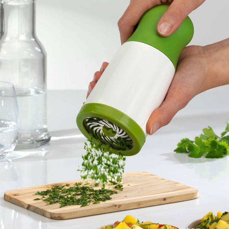 SpiceSpin – Scharfe Kräutermühle und Gemüseschneider für die Gewürzzubereitung