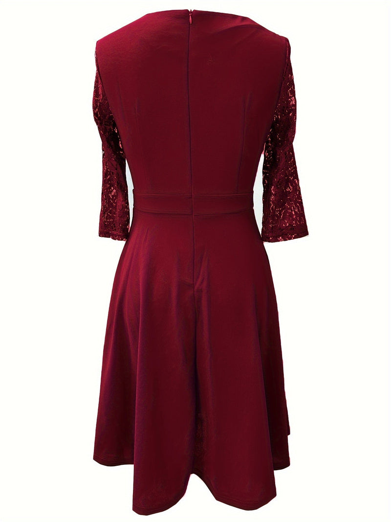 Emma – Elegantes Kleid mit langen Ärmeln und quadratischem Ausschnitt