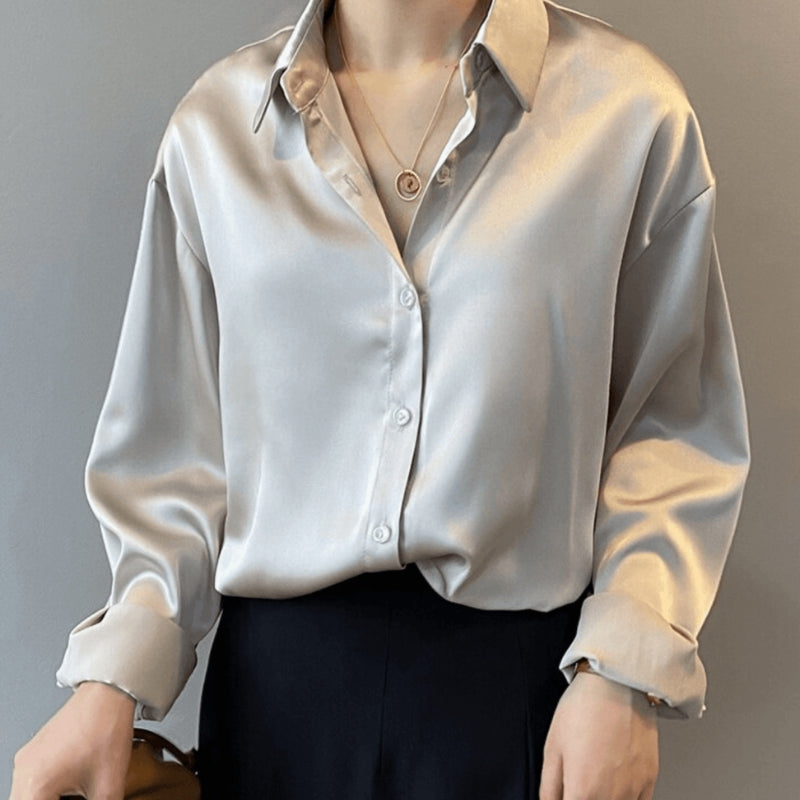 Celina – Langarmshirt mit Umlegekragen und Knopfverschluss