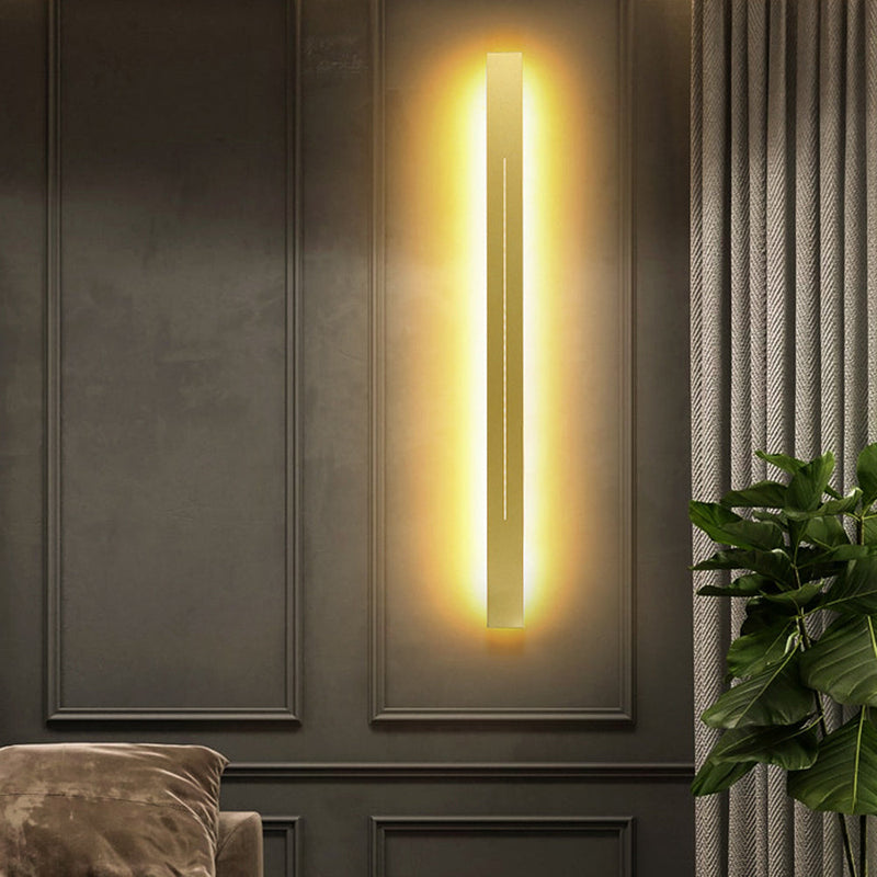 LumièreGold – Moderne LED-Wandleuchte mit minimalistischem Design für elegante Innenräume