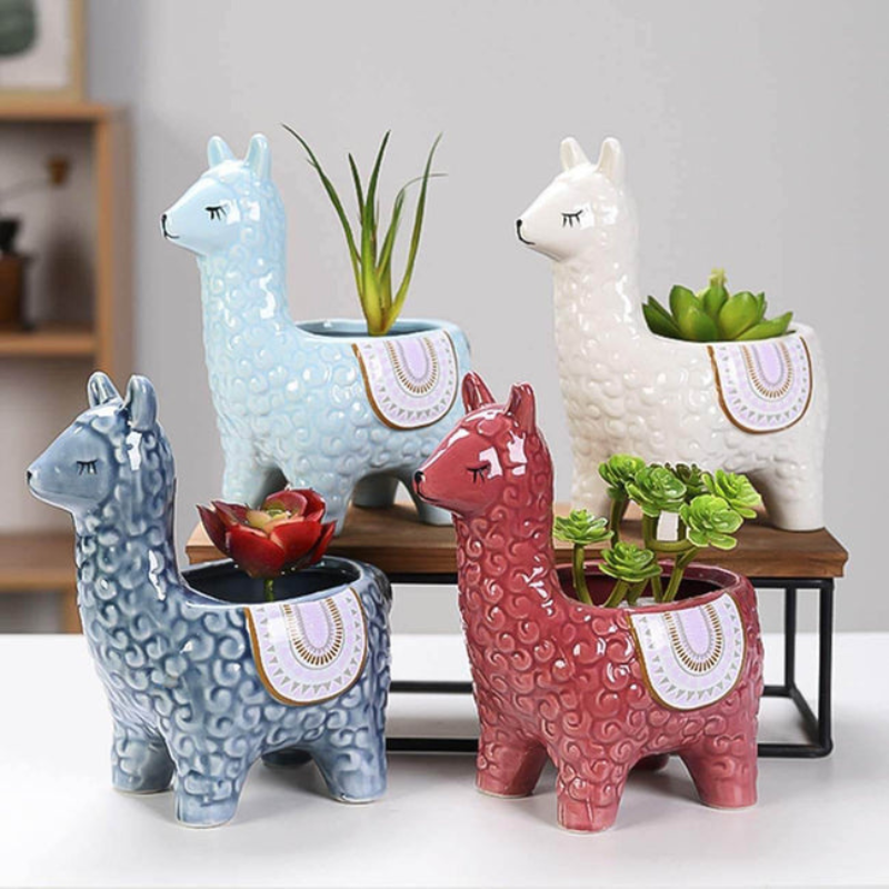 AlpacaGlow – Einzigartiger Alpaka Blumentopf für verspielte Raumdekoration