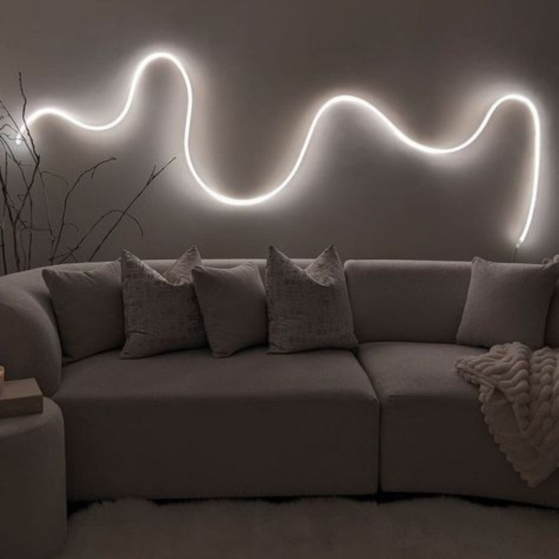 BrightAura – WLAN gesteuerte LED Lichtstreifen für Wohndekor und Ambientebeleuchtung