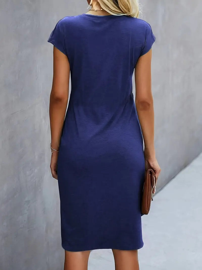 Simone - Stylisches figurbetontes Kleid mit Rundhalsausschnitt