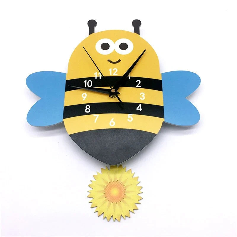 ZooClock – Wanduhr mit Tiermotiven und beweglichem Pendeldesign