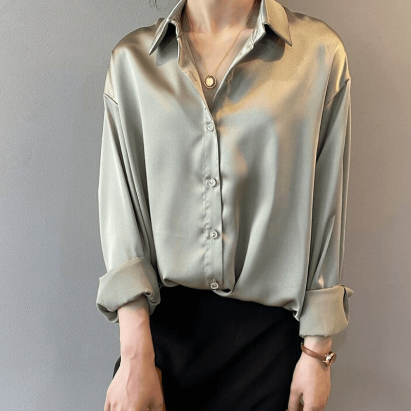 Celina – Langarmshirt mit Umlegekragen und Knopfverschluss
