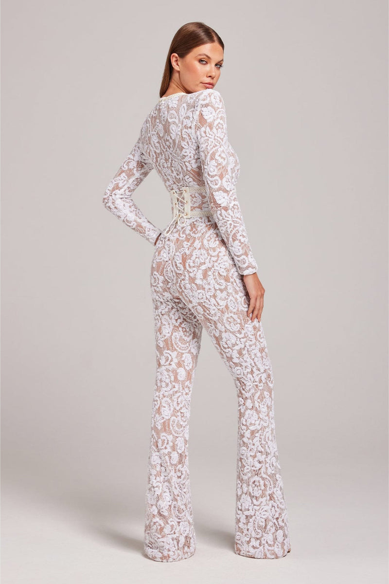 Doreen – Modischer Langarm Jumpsuit mit Rundhalsausschnitt und hohem Taillengürtel