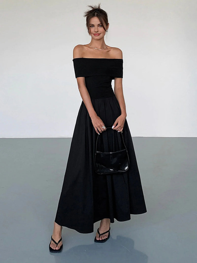 Johanna – Elegantes schulterfreies Maxikleid mit Faltenrock