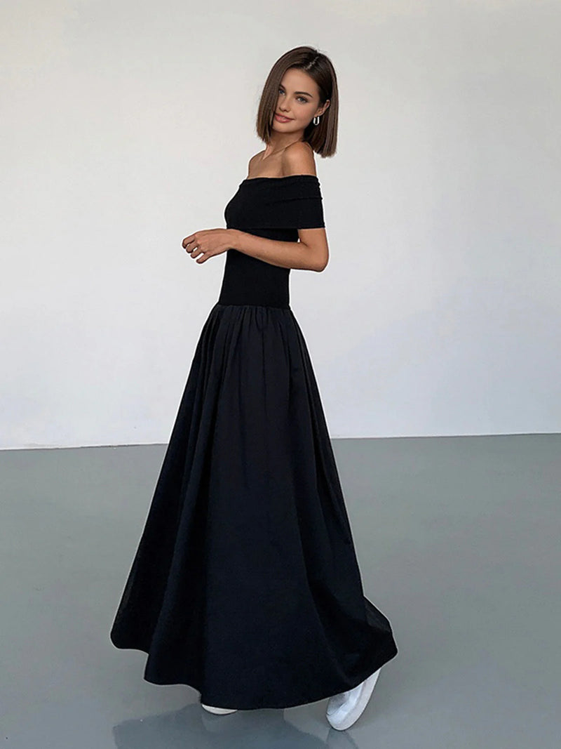 Johanna – Elegantes schulterfreies Maxikleid mit Faltenrock