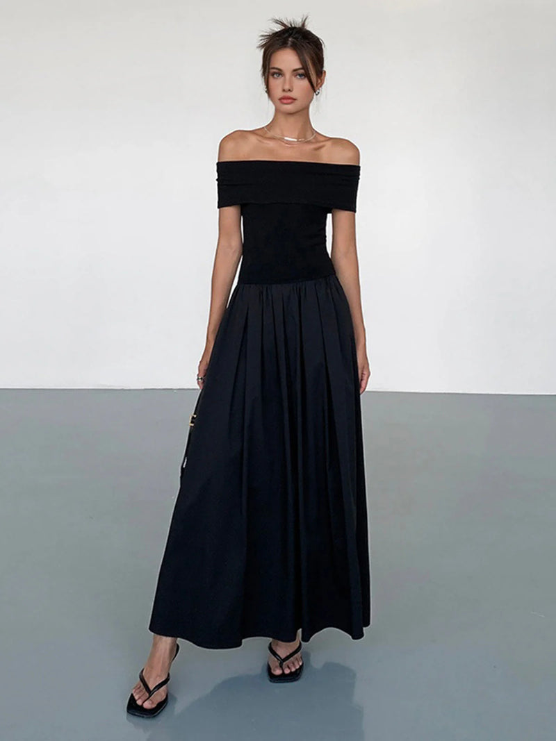 Johanna – Elegantes schulterfreies Maxikleid mit Faltenrock