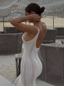 Aleida - Elegantes ärmelloses langes Strickkleid mit rückenfreiem Gestaltung