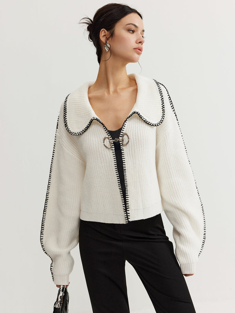 Delia – Strickjacke mit übergroßen Ärmeln und Kontrastnähten