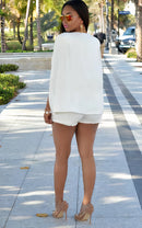 Alea – Locker geschnittener Langarm Cape Blazer mit modernem Look