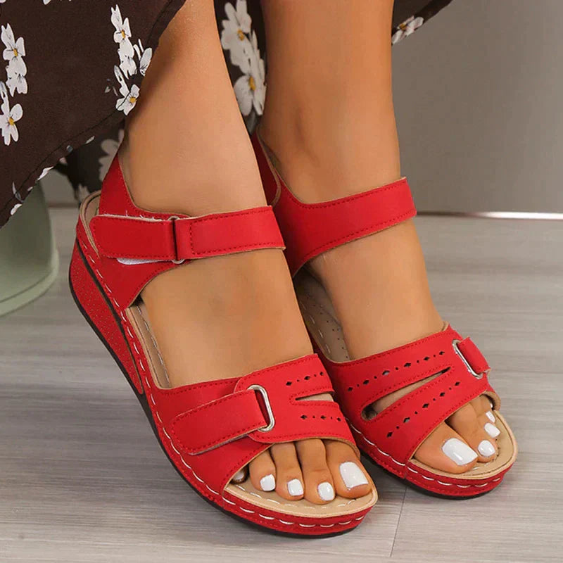 Monika - Verstellbare Träger Sandalen mit offener Spitze und gepolsterter Sohle