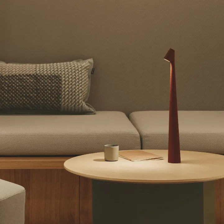 AuraLite - Moderne wiederaufladbare LED Tischlampe mit Berührungssensor für einfache Steuerung
