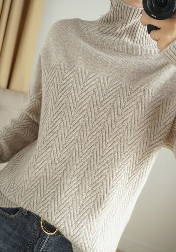 Nevaeh - Klassischer Komfort Rollkragenpullover Mit Chevron Strick