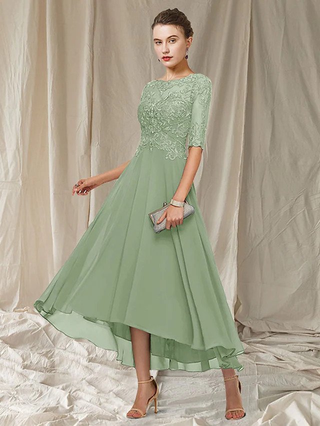 Paula – Elegantes Rundhalskleid mit kurzen Ärmeln für einen luxuriösen Look