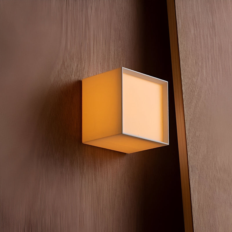 WabiGlow – Schlanke Wandleuchte mit minimalistischem Glanz und ruhigem Design