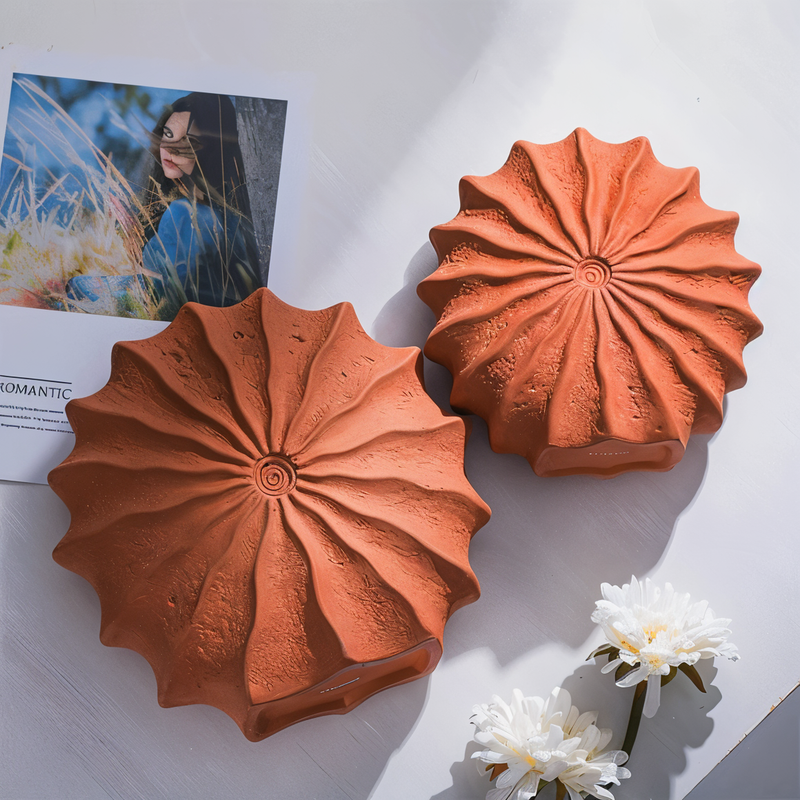SculptaVase – Geometrische Plisseevase für Blumenarrangements und Wohndekor