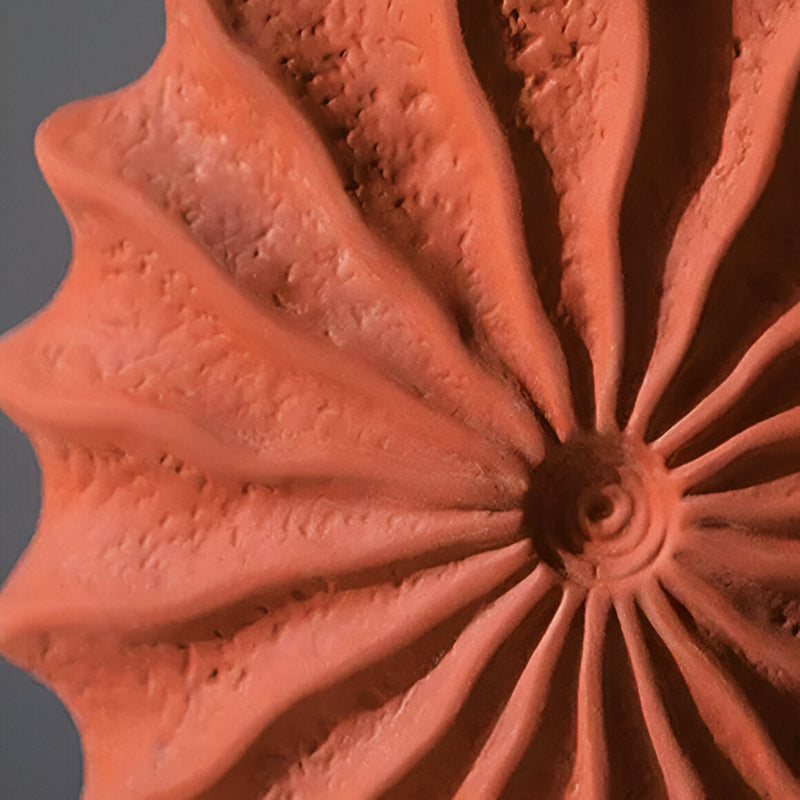 SculptaVase – Geometrische Plisseevase für Blumenarrangements und Wohndekor