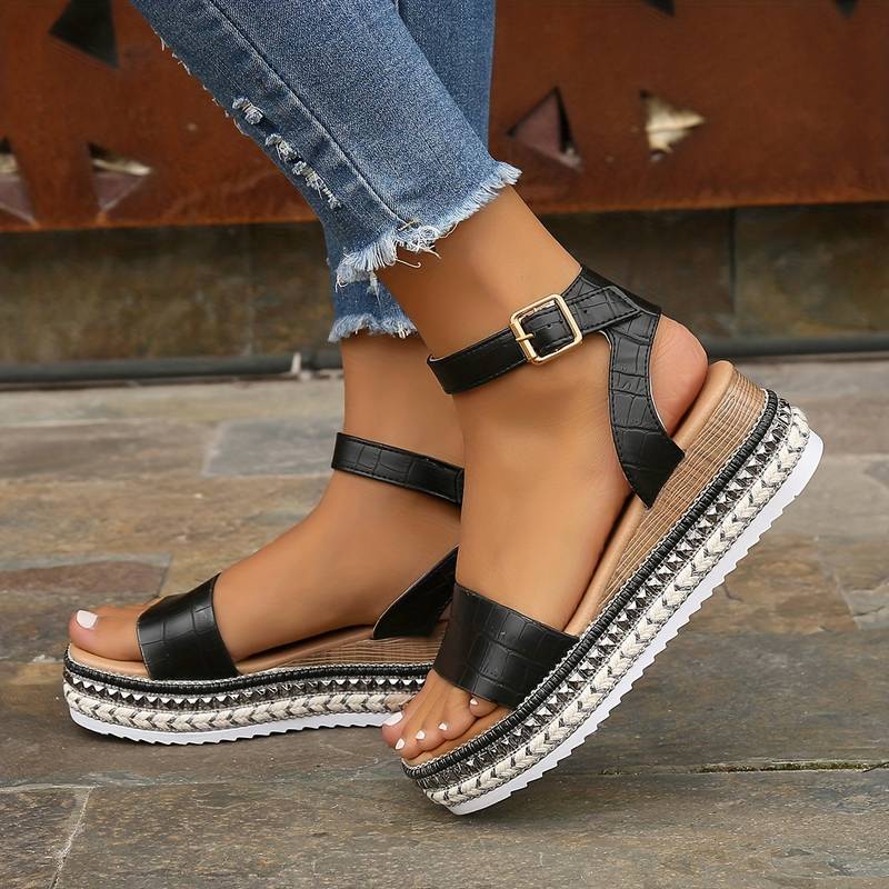 Norah – Leichte Knöchelriemen Sandalen mit Schnalle und dicke Sohle